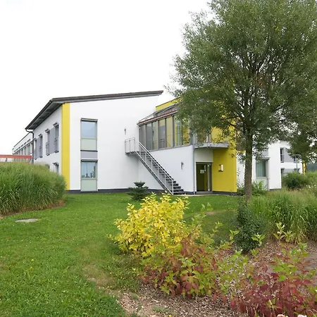 Fraenkische Schweiz-pegnitz 2* 佩格尼茨
